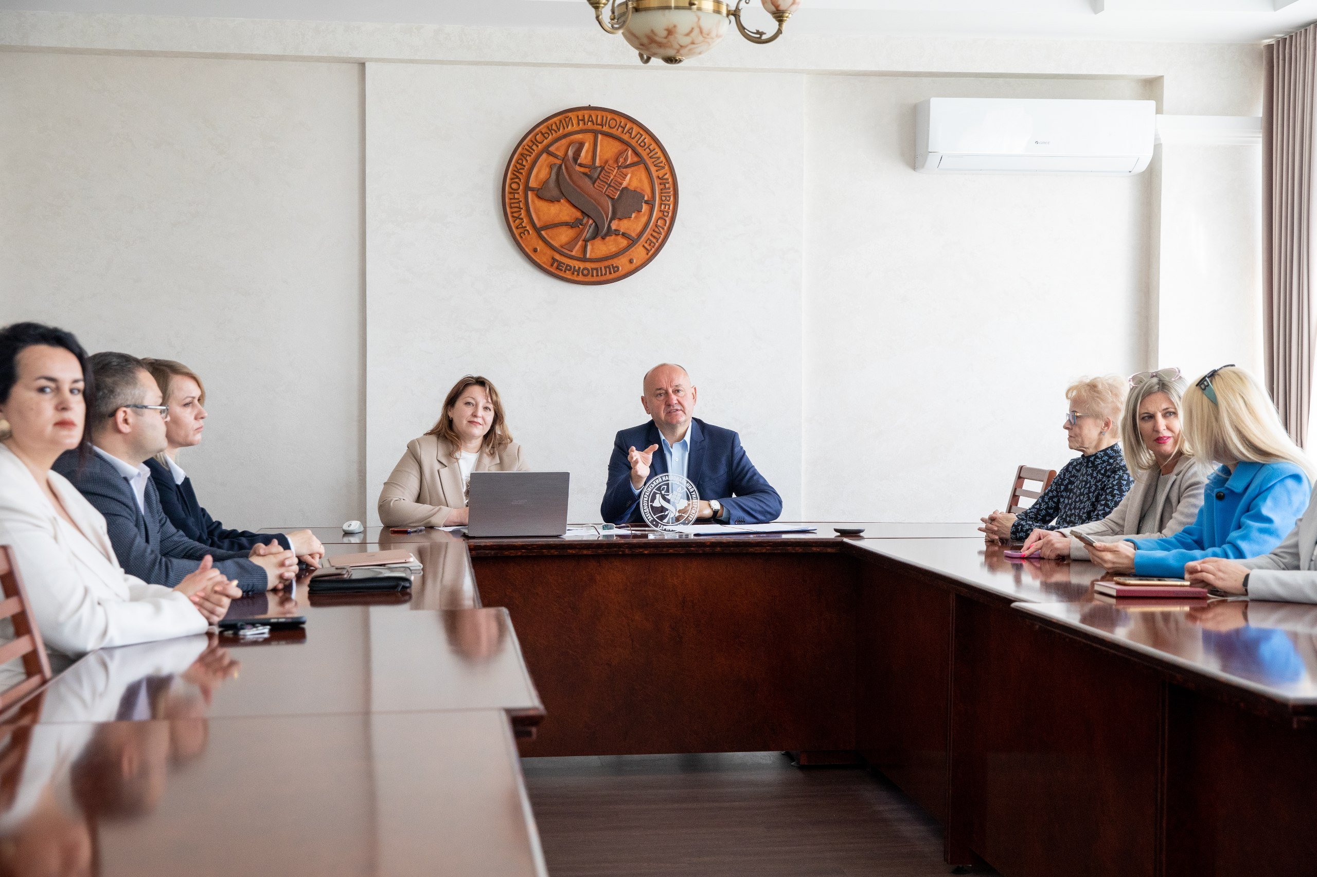 Засідання галузевої конкурсної комісії другого етапу Всеукраїнського конкурсу студентських наукових робіт з фінансів 
