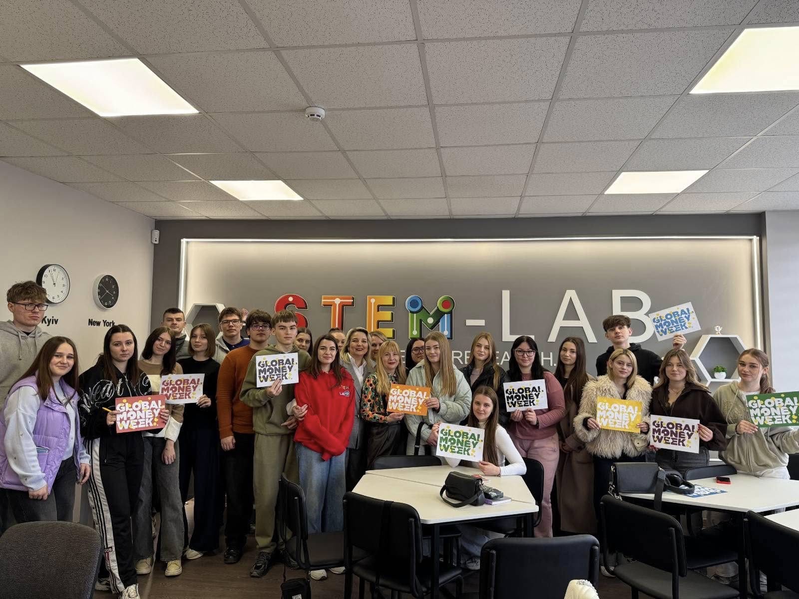 Фінанси без ілюзій: у ЗУНУ відбувся Cash Quest у межах Global Money Week 2026