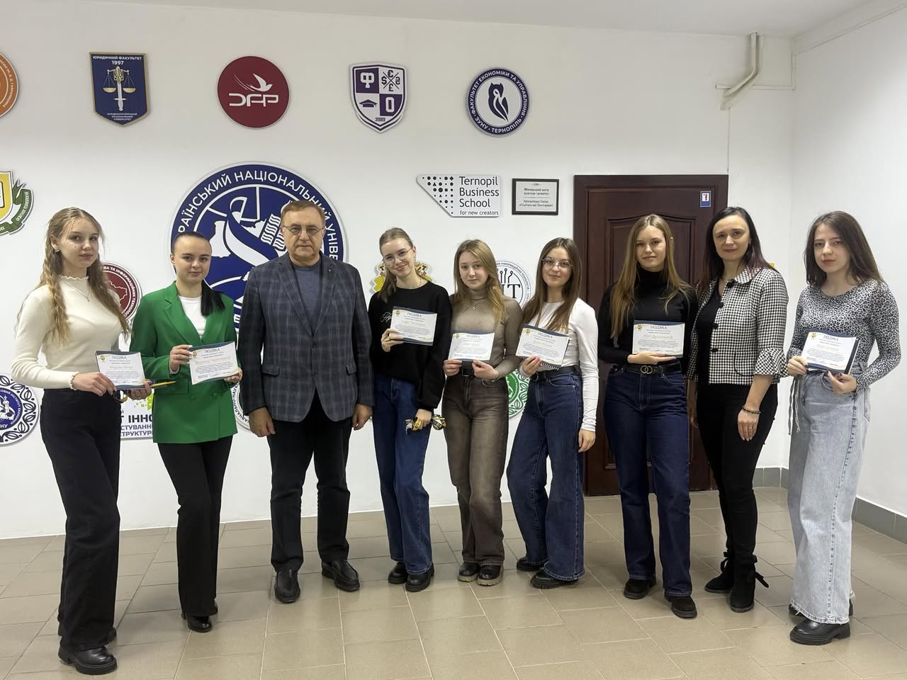 Учасники студентського наукового гуртка "Стандарт" кафедри обліку і оподаткування підвели підсумки роботи у першому семестрі 2025/2026 навчального року