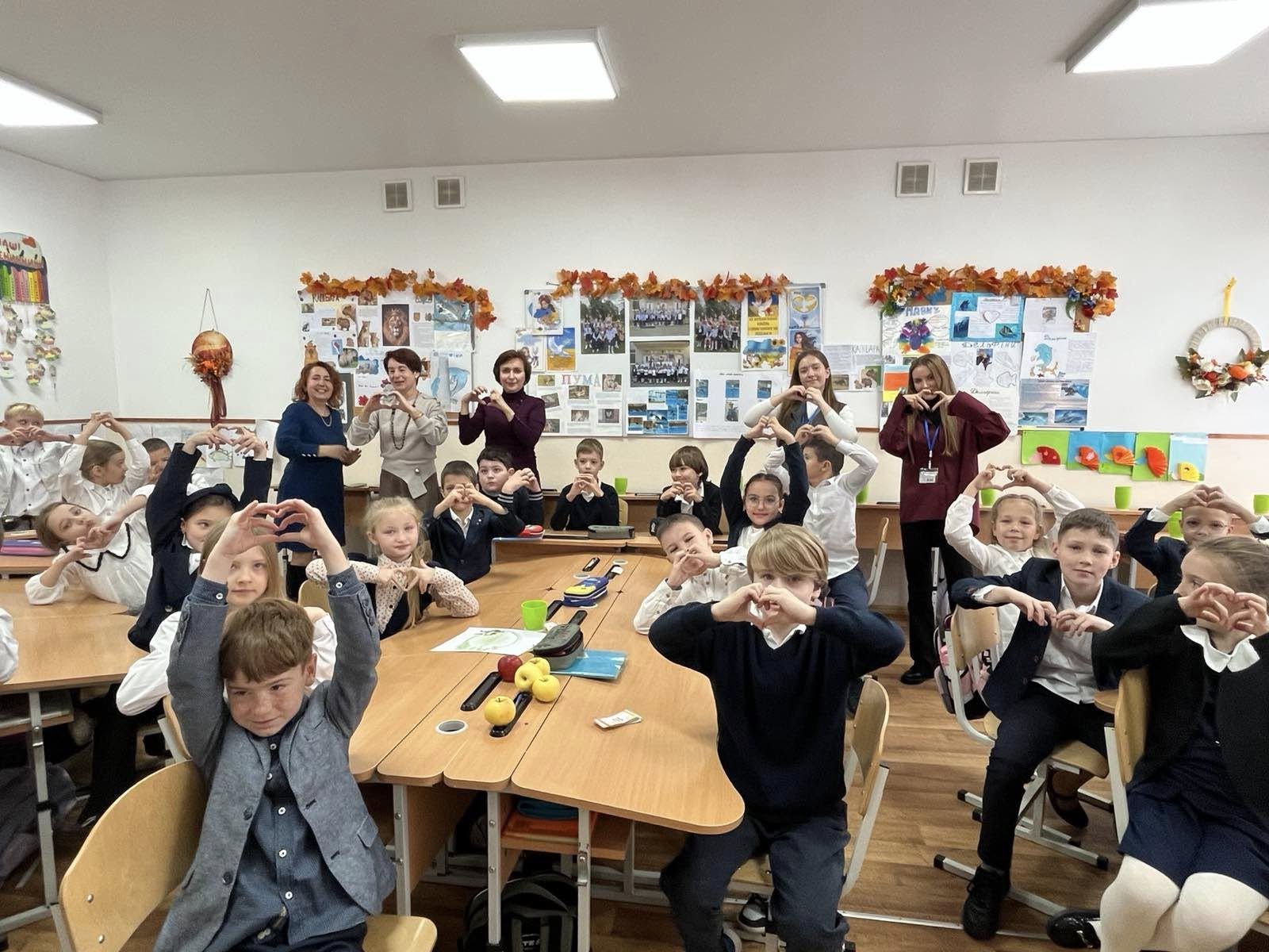 Студенти ЗУНУ організували для школярів ФІНАНСОВУ ПОДОРОЖ «У ПОШУКАХ РОЗУМНИХ ГРОШЕЙ»