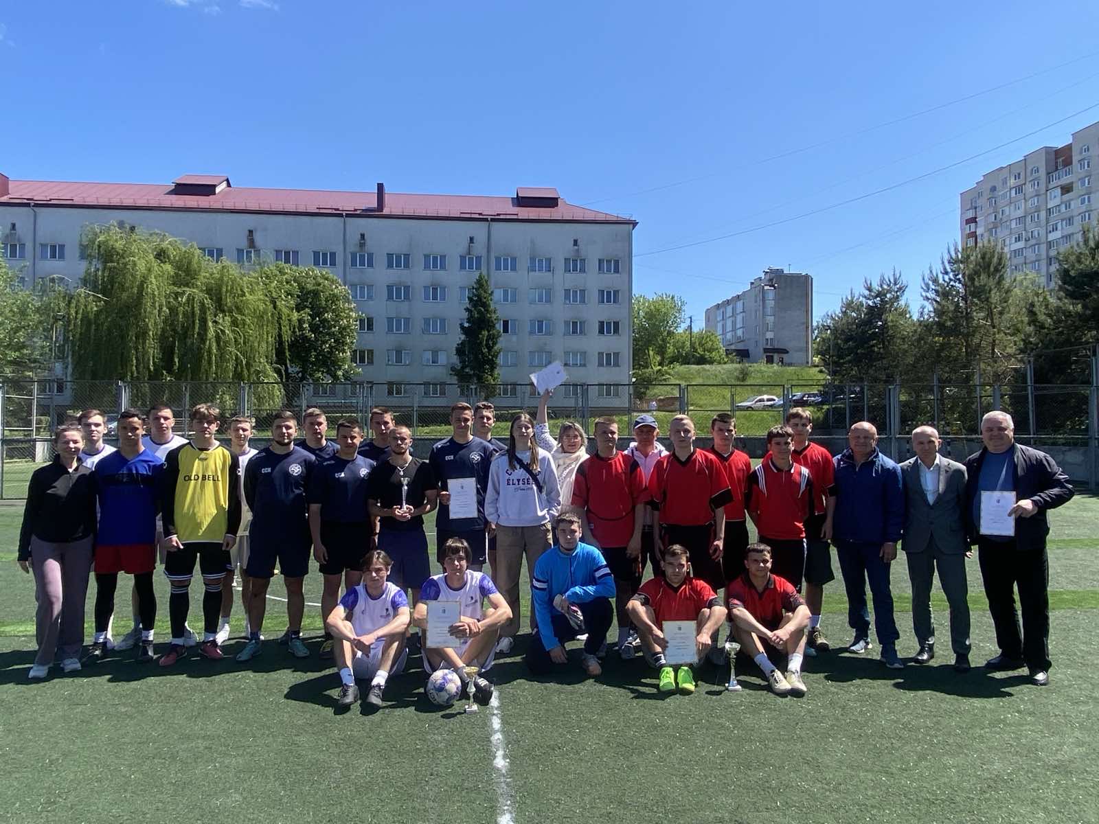 Команда Факультету фінансів та обліку – переможець міжфакультетських змагань з мініфутболу!