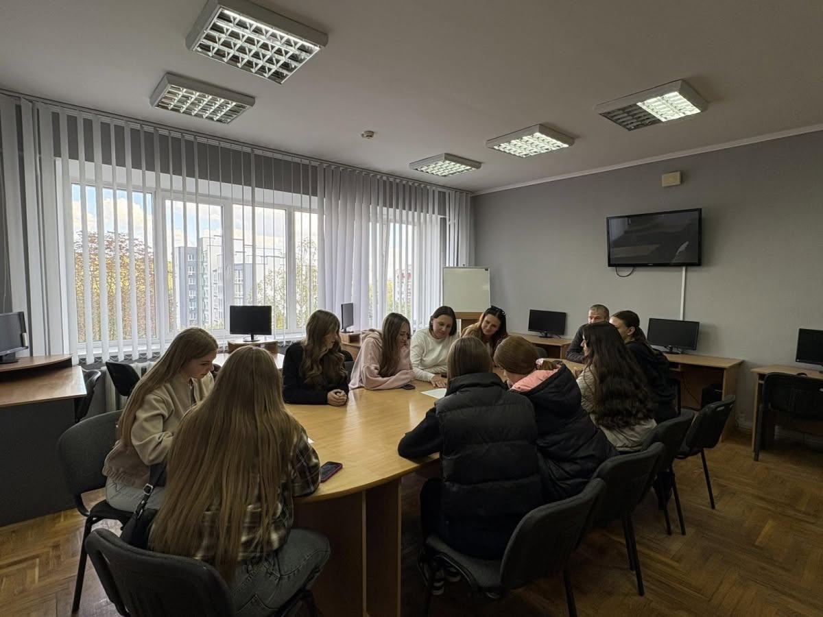 Перше засідання СНГ «Соціальний супервізор» у новому навчальному році